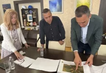 Димитър Николов предаде на АПИ проектите за четирилентови пътища в Бургаска област