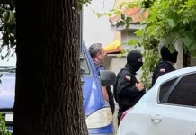 Двама мъже са задържани при спецакция в Стария Созопол