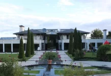 Карнобатският олигарх Миню Стайков спаси резиденцията си от конфискуване