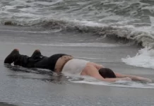 Труп се носи в морето до луксозен комплекс край Ахелой