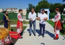 Васил Едрев откри новия плувен комплекс „Аква Дрийм“ в Айтос