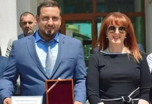 Подписан е договорът за прехвърляне на 14 дка край морето на Община Приморско за изграждане на градски парк