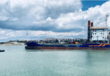 Задушлива миризма на сероводород и пропан-бутан усетена в Бургас и региона