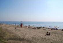 Концесионерът Симеон Цветков призовава колегите си да подобрят достъпността на плажовете