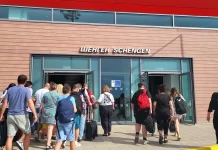 Украинец, издирван с червена бюлетина от Интерпол, арестуван на летище „Бургас“