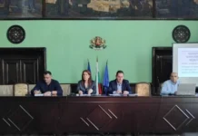 Всички 137 училища в Бургаска област готови за студените месеци