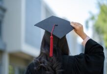 Студентите празнуват 8-ми декември