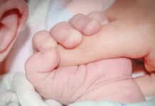 50 673 бебета са родени в България през 2024 година