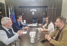 Нови бакалавърски програми по японски и китайски език в Бургас