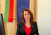 Областният управител на Бургас проф. Мария Нейкова защитава стратегически проекти в региона