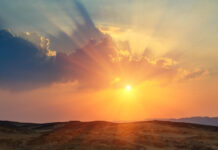 Валежи в Южна България следобед, до 37° в Сандански