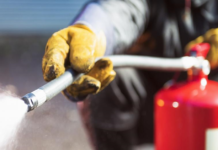 Газова бутилка гръмна в апартамент в Бургас