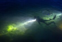 Водолази ще почистят морското дъно край рибарското пристанище в Созопол