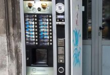 Разбиха кафе-автомат посред нощ в Бургас – рецидивисти задържани часове след удара