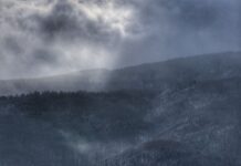 Облачно и мъгливо в по-голямата част от страната, по-ясно в Югозападна България