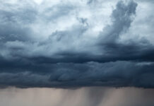 Хладен и облачен ден, с дъжд само на изток