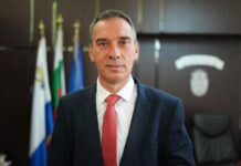 Кметът на Бургас изрази съболезнования за смъртта на 16-годишен плувец