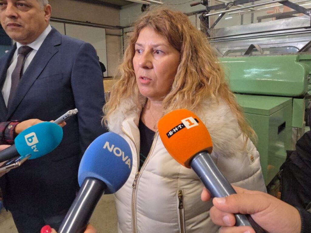 Нелегалната фабрика за цигари в Карнобат е в база на местен бизнесмен